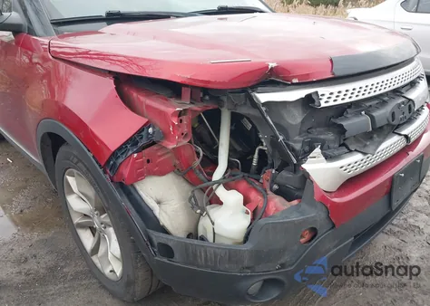 2013 Ford Explorer Xlt z USA, uszkodzony, nr VIN 1FM5K7D88DGB31470